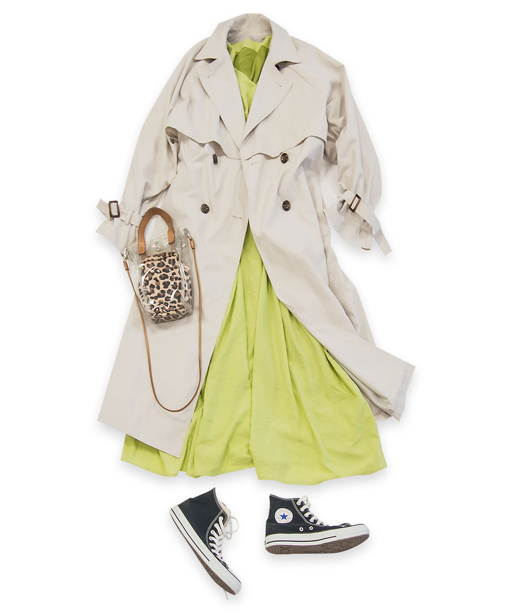 ライトベージュ×ワンピコーデ