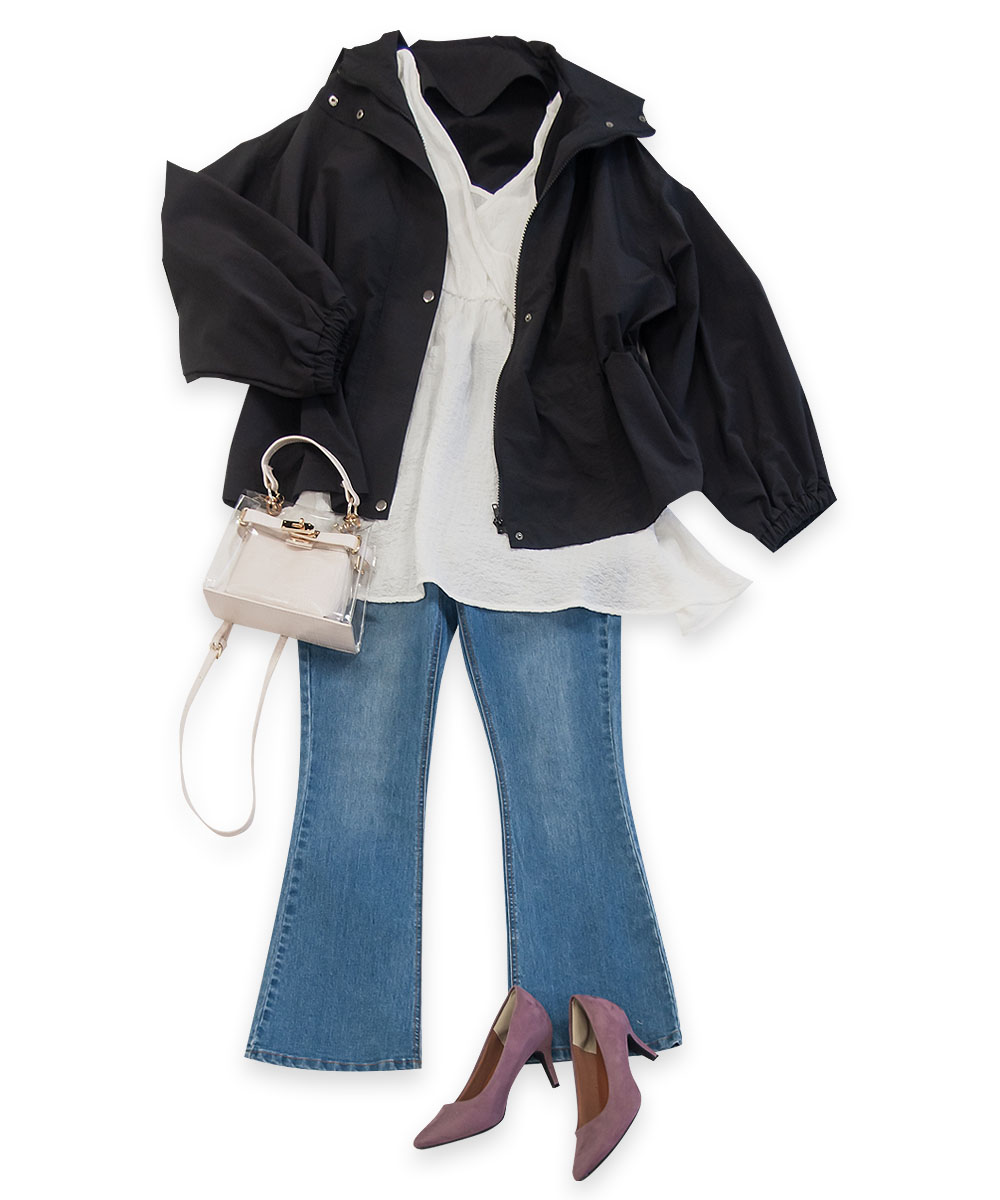 ブラック×パンツコーデ