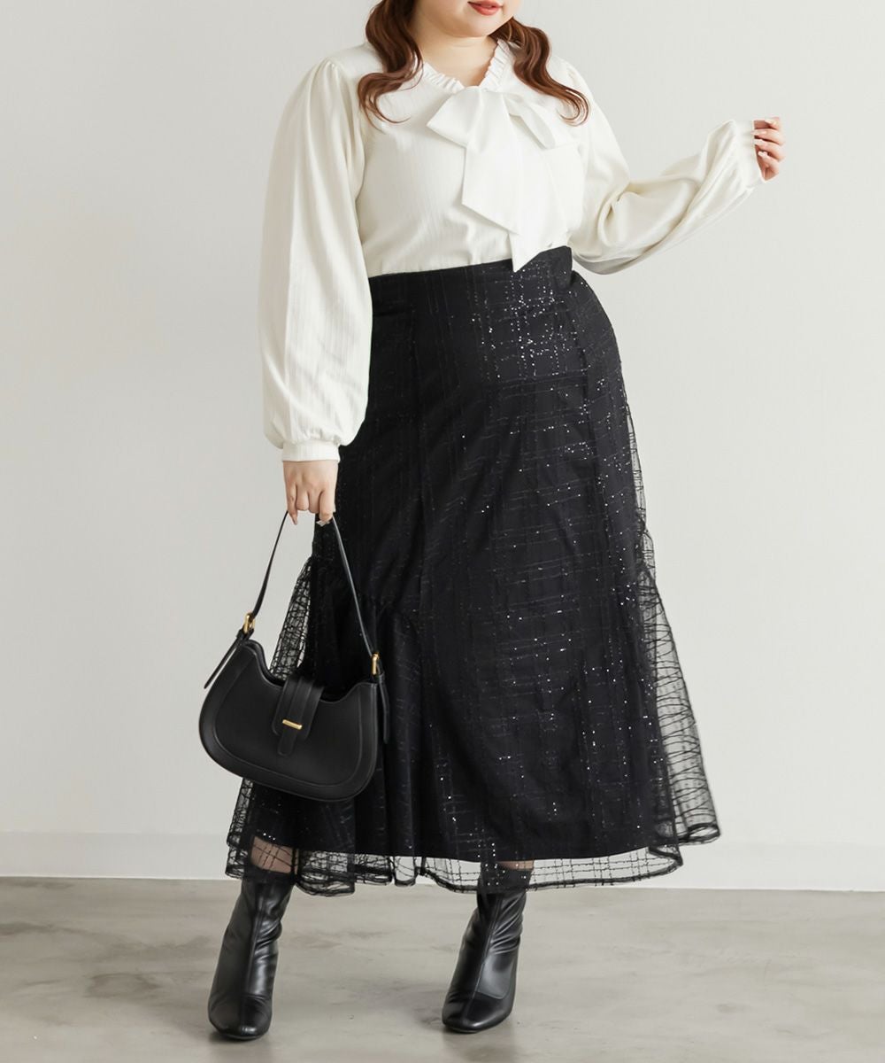 ANDREA&Co スパンコールフレアスカート　ブラック ANDREA&Co. スパンコールフレアスカート - メルカリ