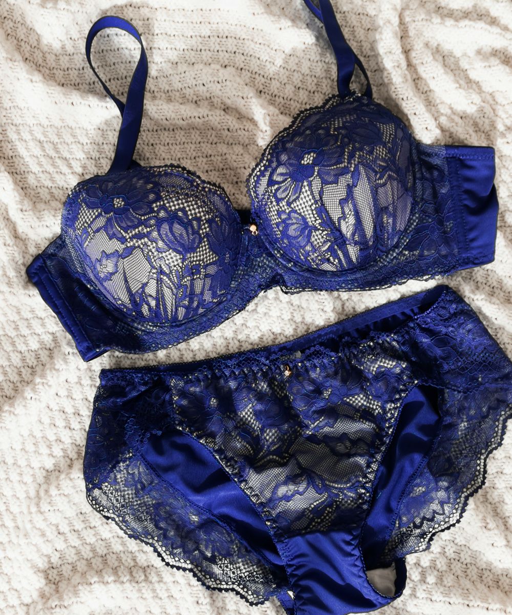 脇高フラワーレースブラジャー＆ショーツセット | 大きいサイズ