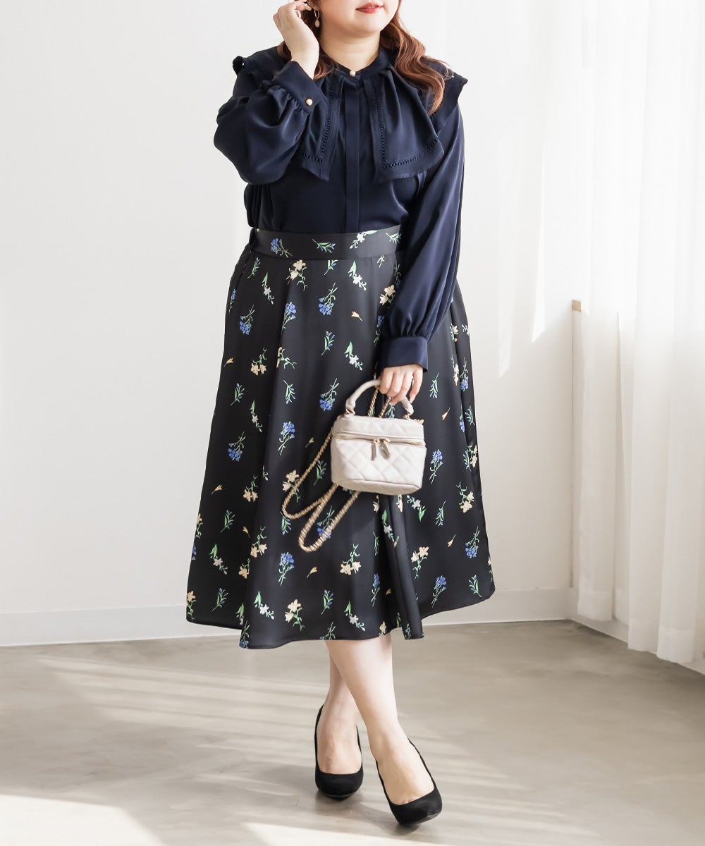 花柄サテンフレアスカート | 大きいサイズ レディース専門店 CLETTE