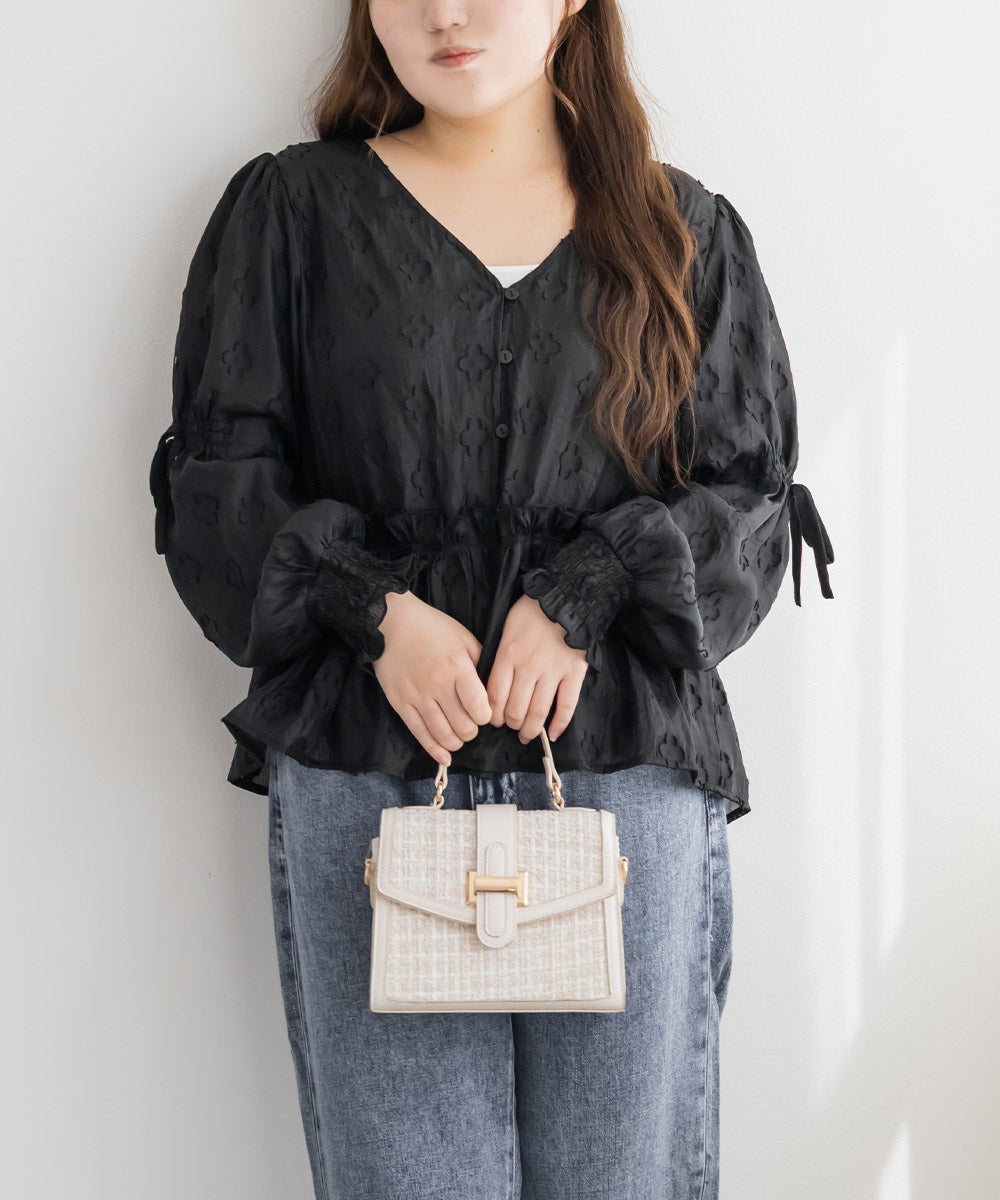 CLETTEオリジナルシアー花柄刺繍ペプラムブラウス | 大きいサイズ